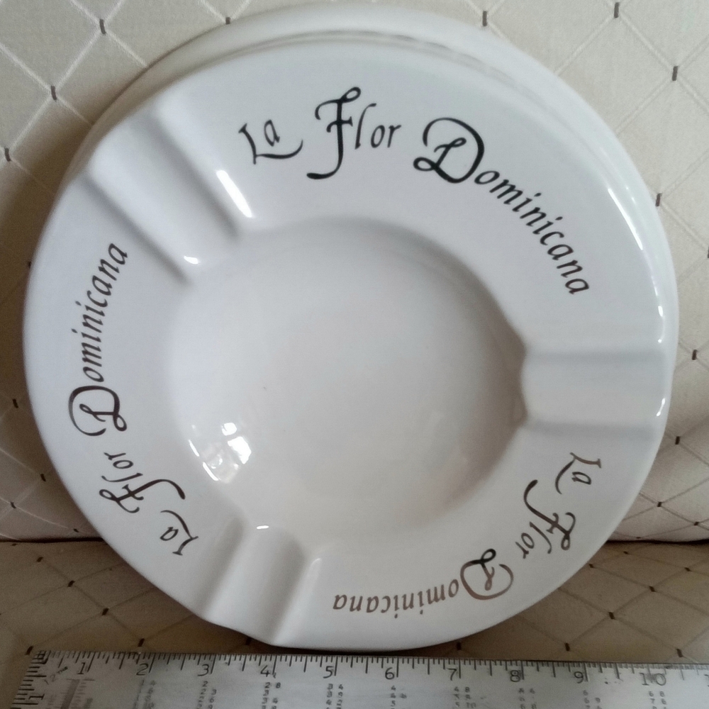 CIGAR ASHTRAY - Picture 2 of 3